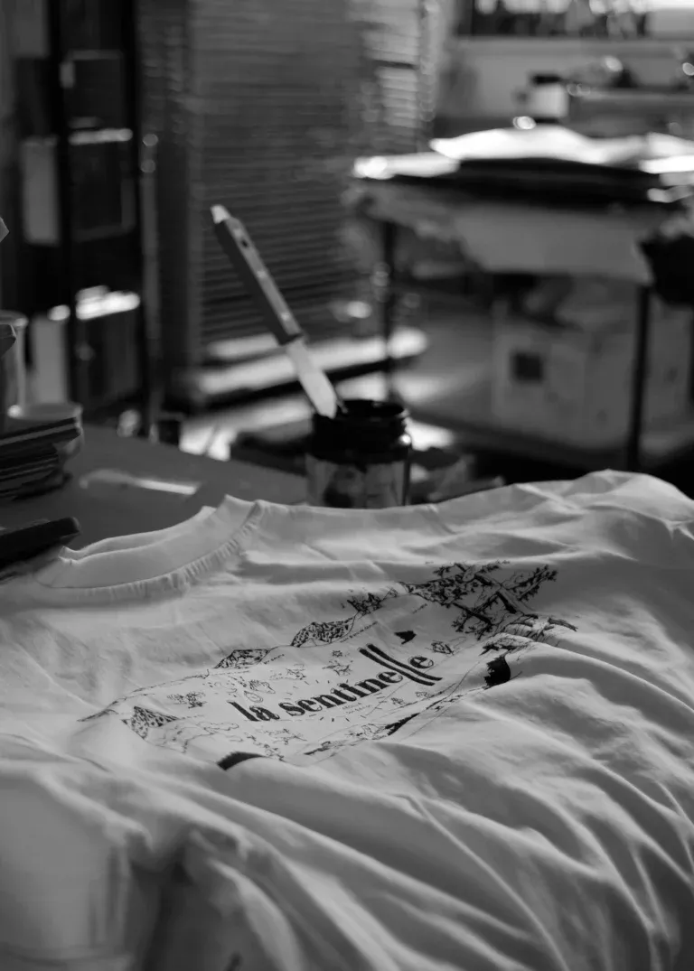 Dessin sur t-shirt de la sentinelle